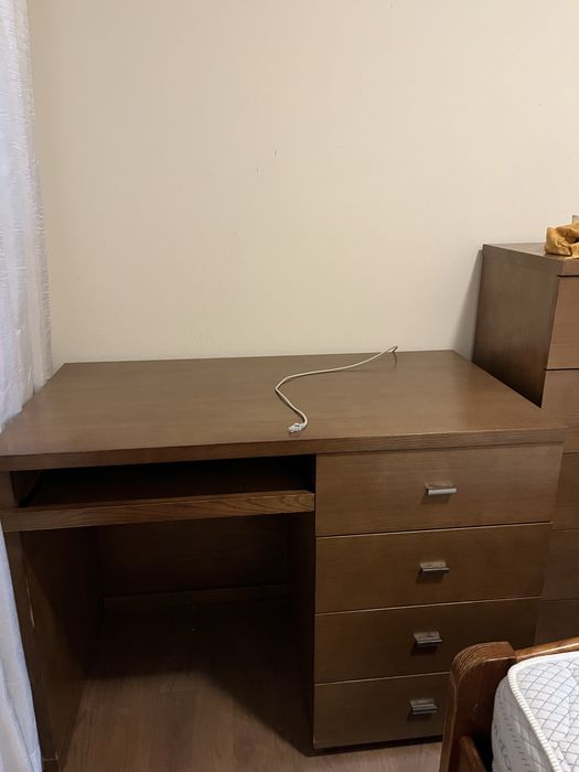 Secretaria Madeira Maciça