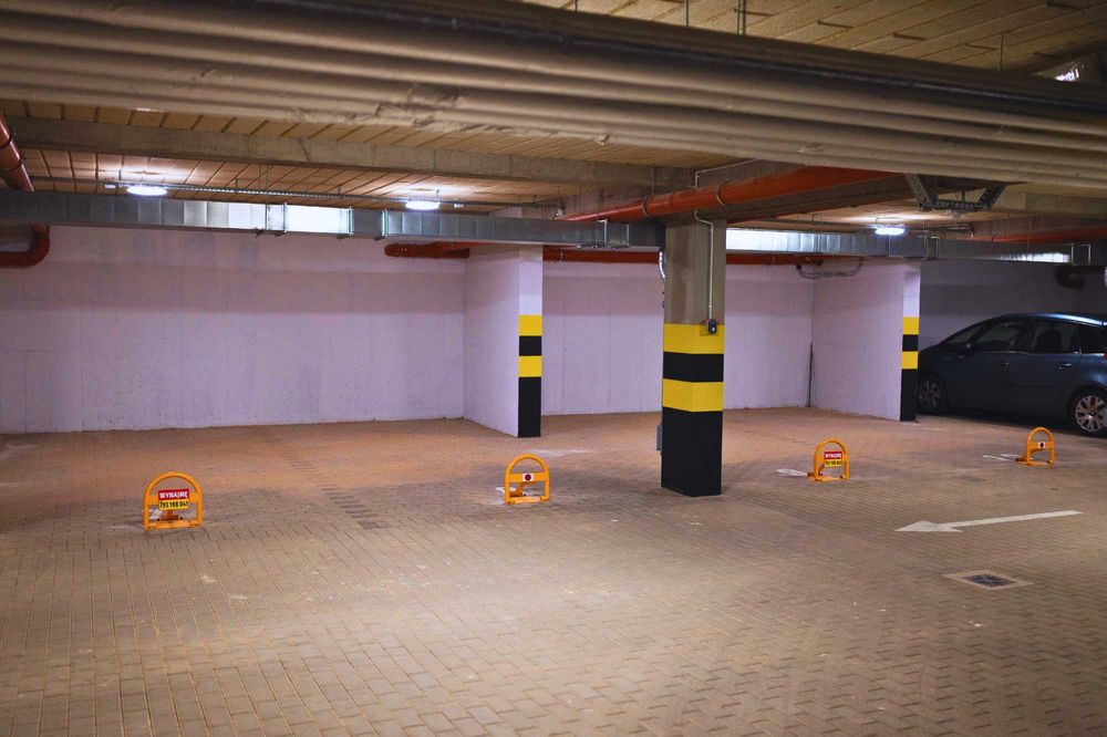 Wynajem miejsce Postojowe ul.Taśmowa Dolinki