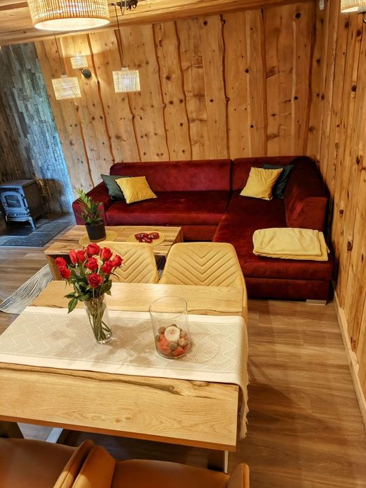 DOMEK NA GÓRACH z GORĄCĄ BALIĄ i SAUNĄ, kominkiem, Beskidy, noclegi
