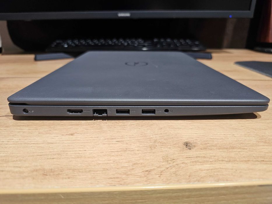 DELL 3500 /15.6 FHD IPS/core i3-1115G4/8GB DDR4/256 SSD nvme