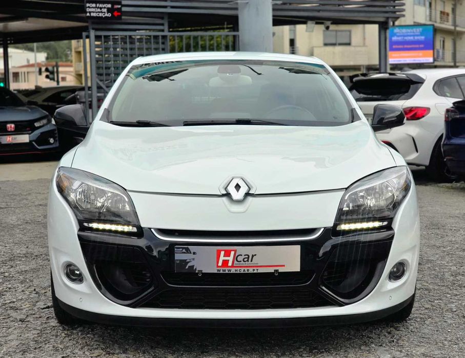 RENAULT MÉGANE COUPE BOSE EDITION 1.5DCI 110cv