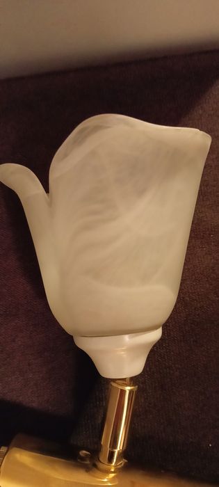 Kinkiet regulowany zloty z bialym klosz