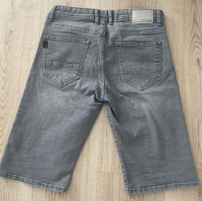 Calções Tiffosi rapaz 13/14 anos - novos