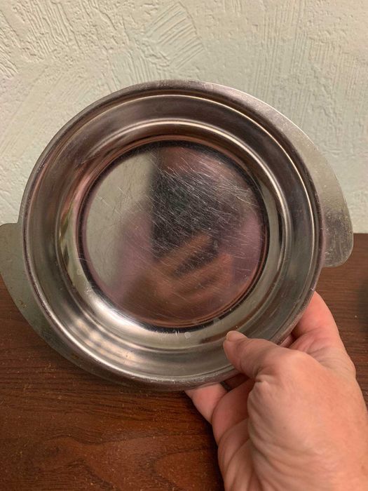 Продам посуд для кафе та ресторанів.