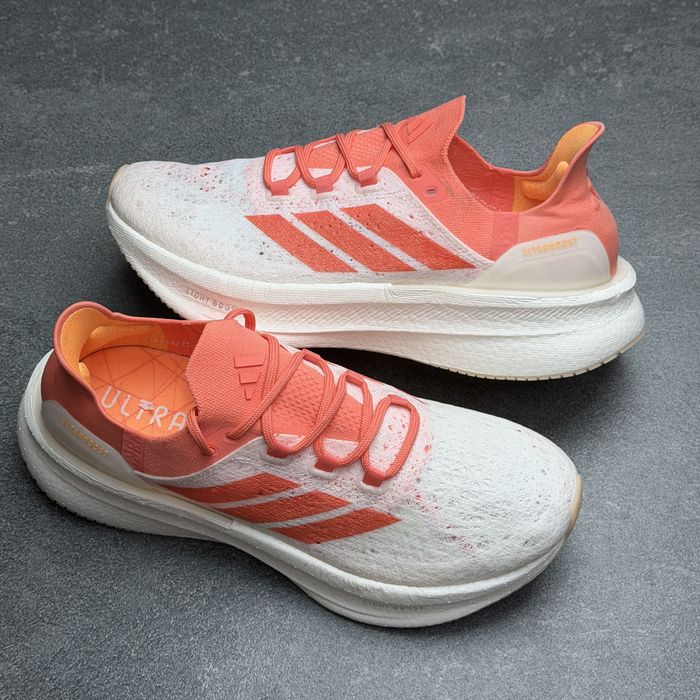 38.5р.ОРИГІНАЛ 100% Кросівки кроссовки адідас Adidas Ultra boost JH8190