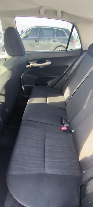 Продаю TOYOTA AURIS 2008