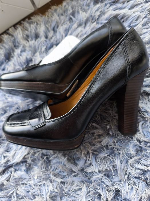 Damskie skóra 39-40