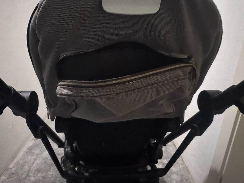 Carrinho Cybex, compacto