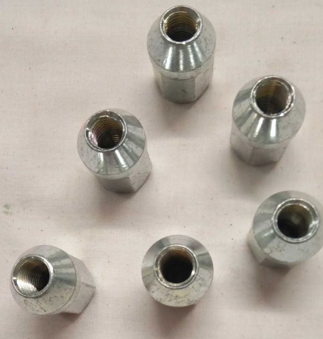 Porcas de jante de automóvel, lote por 6€