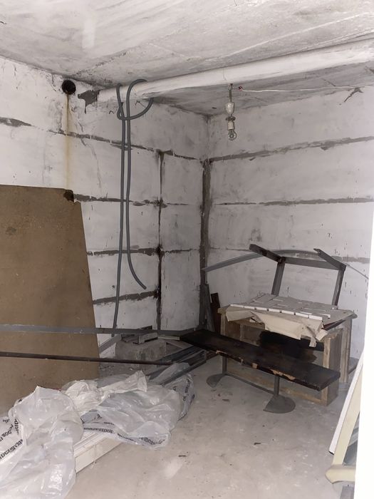 Продам гараж 2-х этажный левый берег 9 мкр