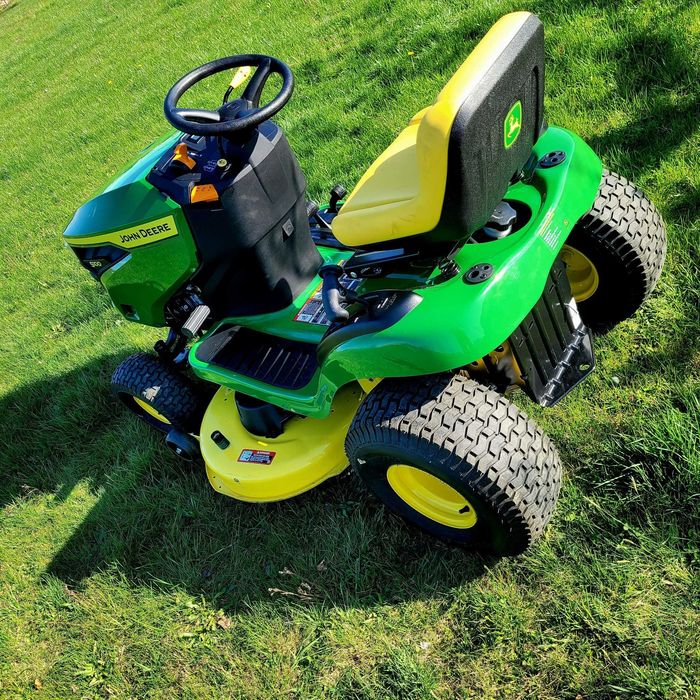 Traktorek Kosiarka John Deere S100