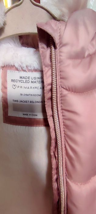 Курточка зимова для дівчинки 92р