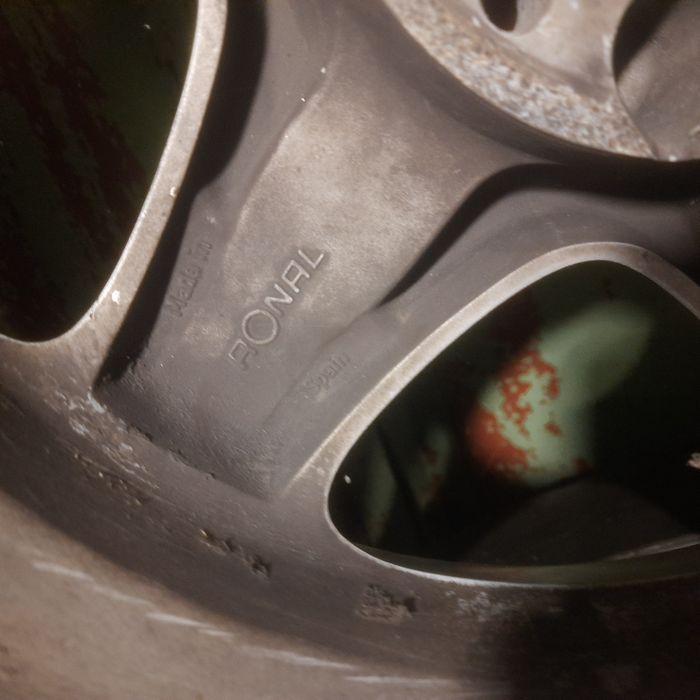 Диски мерседес  r16