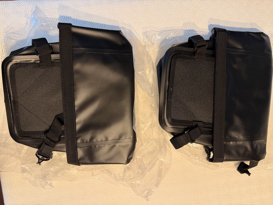 Bolsas laterais mota novas