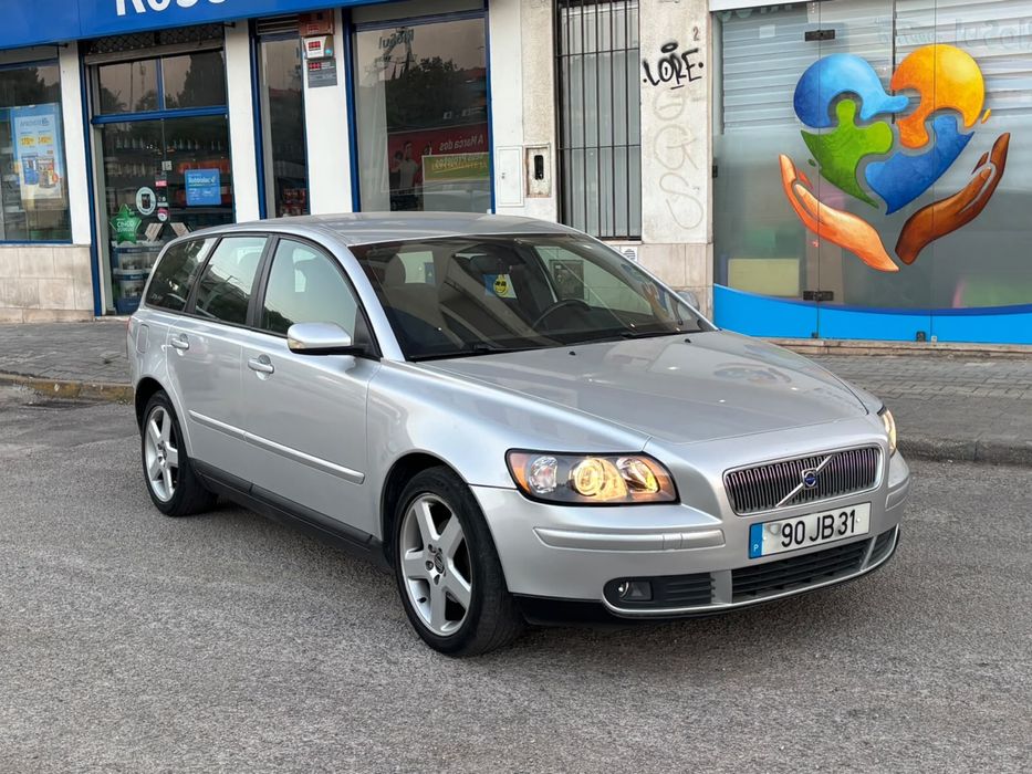 Volvo V50