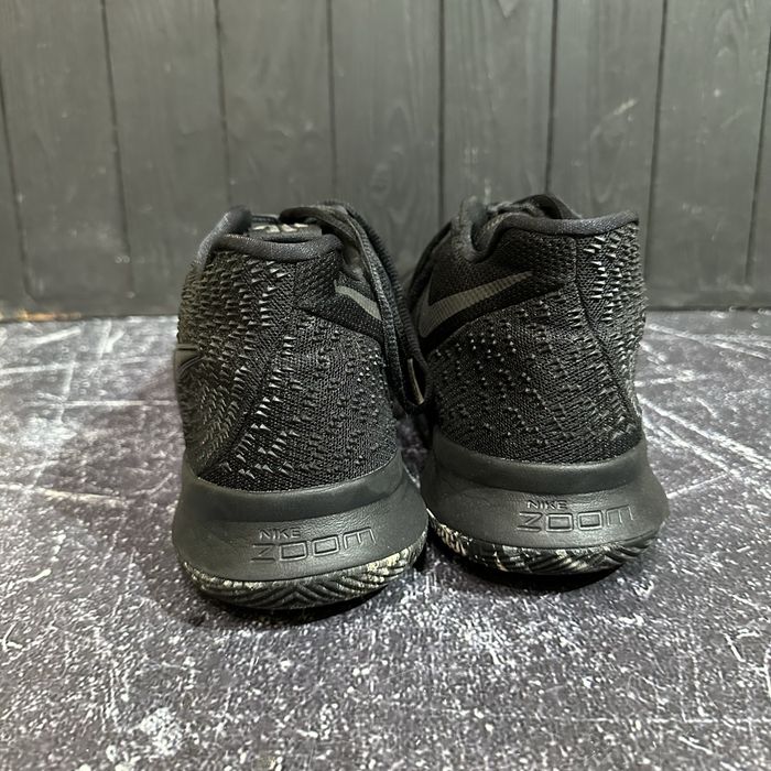 Кросівки Nike Kyrie 3 Marble 46/30 cm