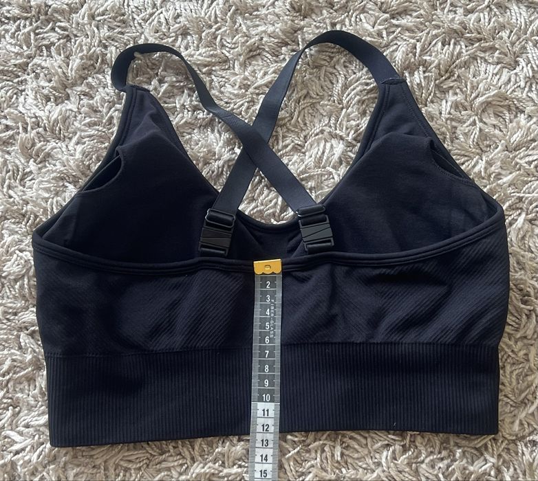 Спортивний топ з чашками розміру M-L
