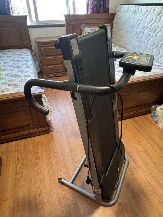 Vendo Passadeira de Corrida - Como Nova