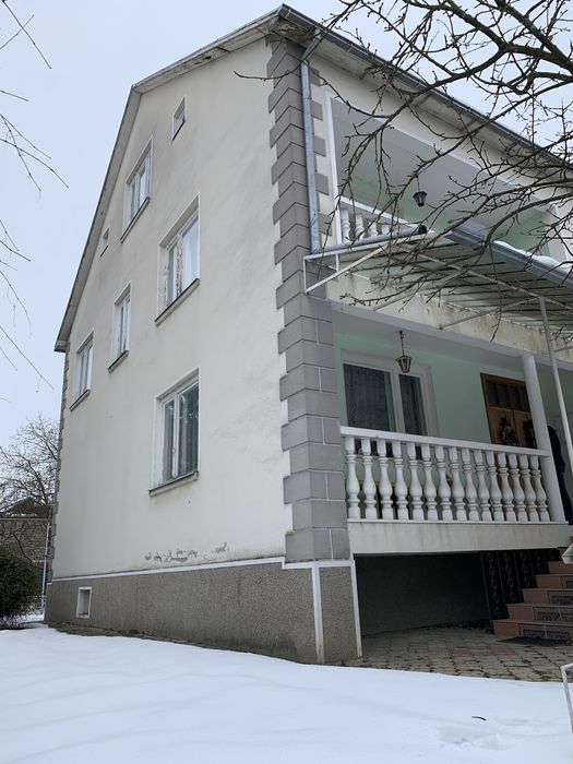 ПРОДАМ  будинок в Закарпатті м.Виноградів