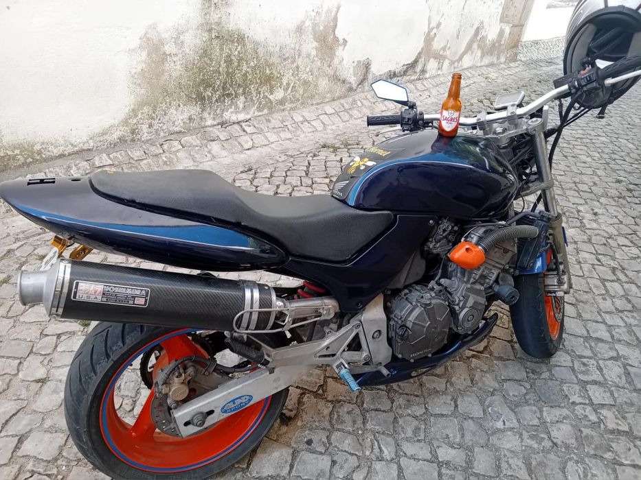 Hornet A2  de livrete