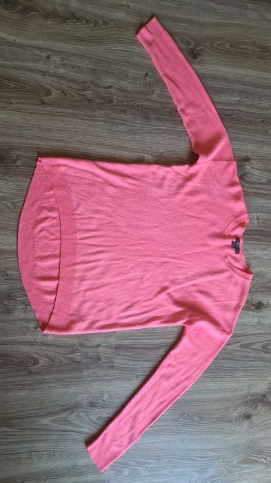 Różowy sweter Primark