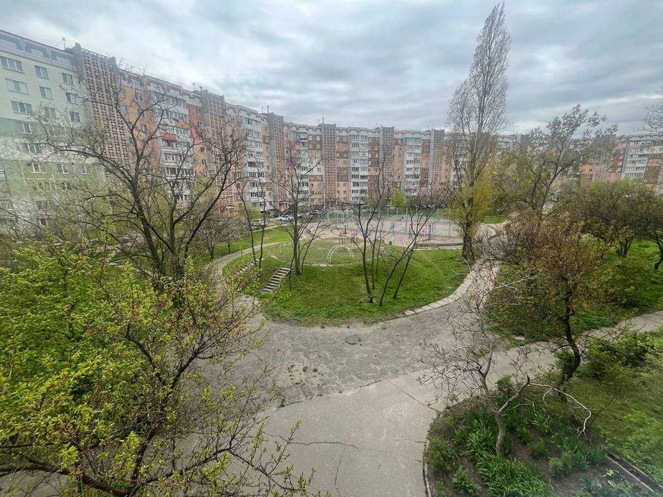 Пропонуємо до продажу ВИДОВУ квартиру р-н Митниця