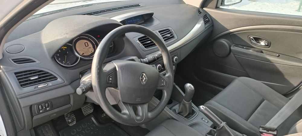 Сдам Авто в аренду меган3