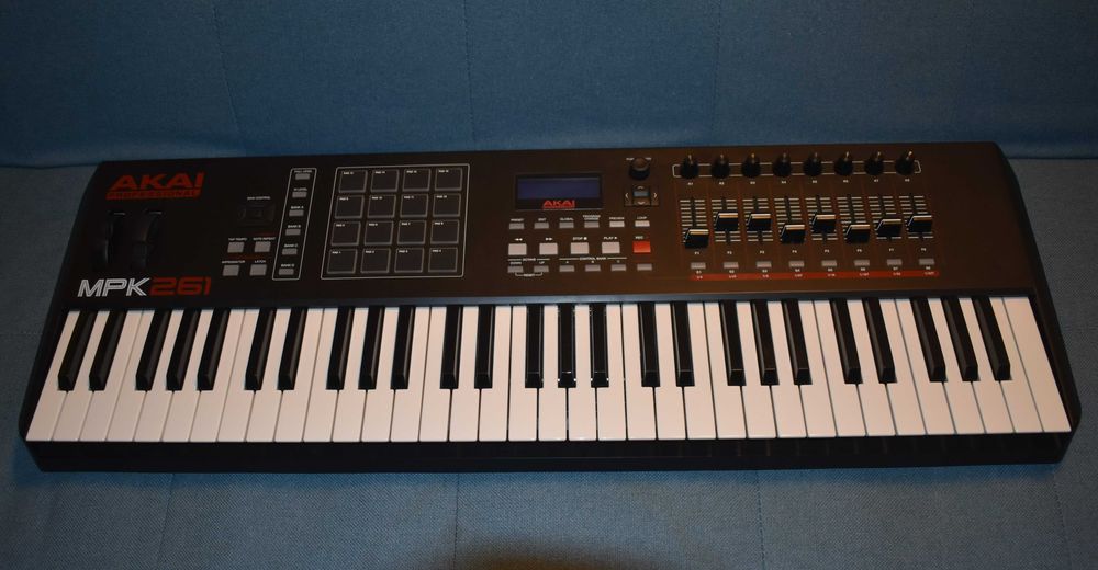 Akai Professional MPK261