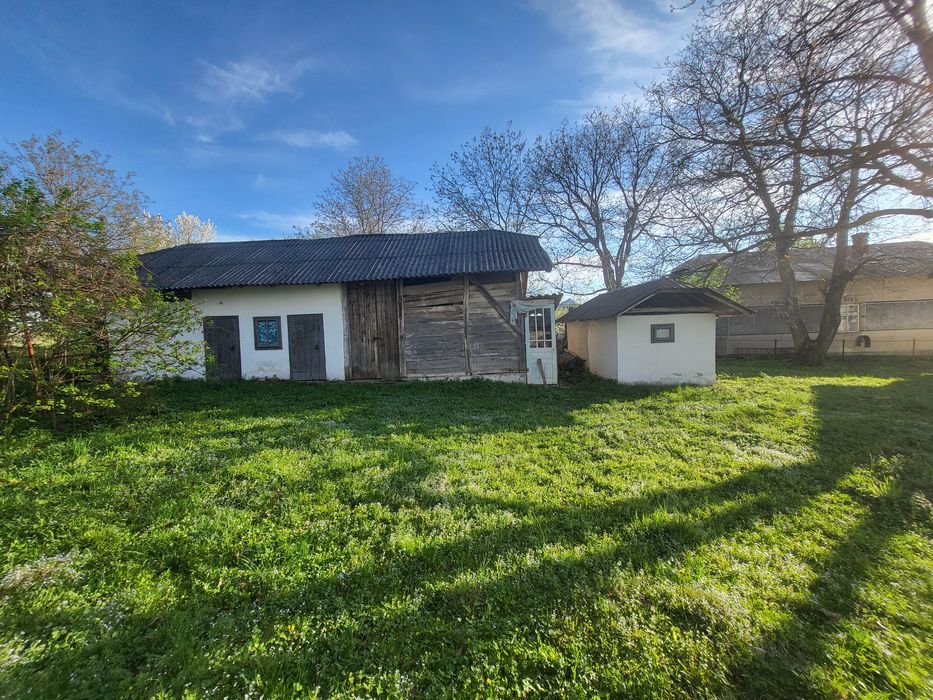 Будинок в житловому стані, с. Милування, біля Тисмениці