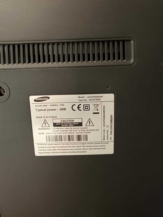samsung UE32F5000aw wraz z anteną