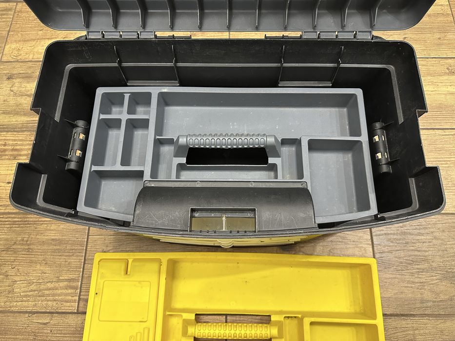 Skrzynia narzędziowa STANLEY 24”