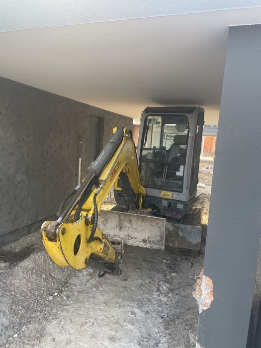 Оренда міні ескаватора 3.6 т