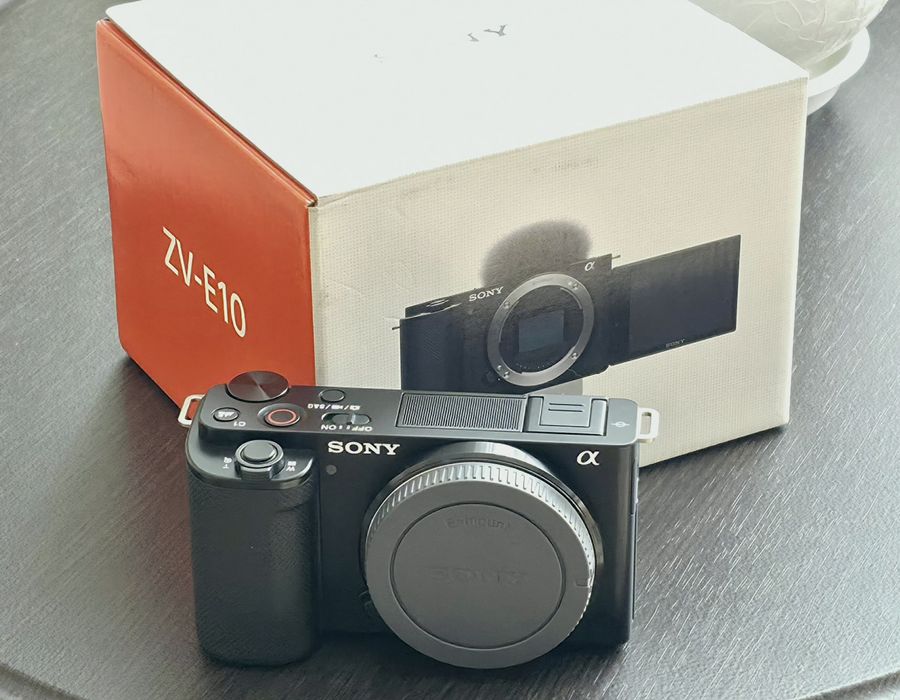 sony zv e10 - купить цифровые фотоаппараты - Цена на OLX.ua
