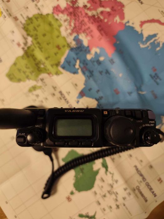 YAESU FT-818 ND radiotelefon amatorski przenośny QRP 6W
