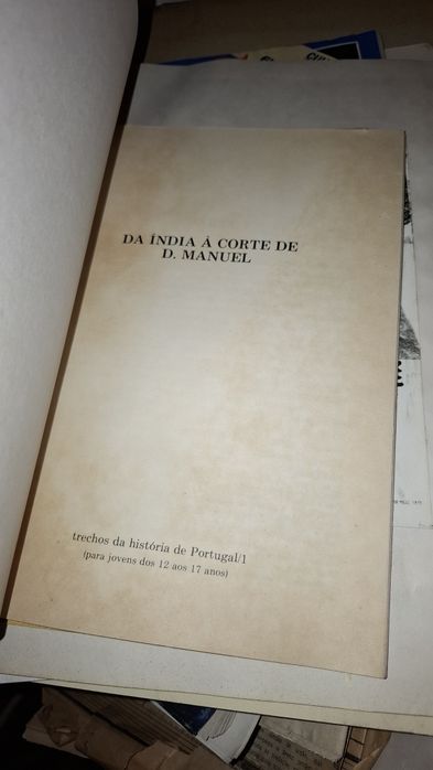 Da Índia à corte D Manuel de Sérgio Luís carvalho desenhos José Mourão