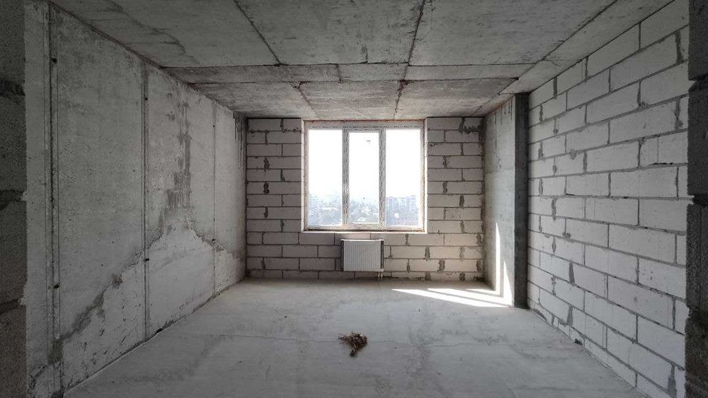 Продаж 2-кімнатної квартири з панорамним видом. Новобудова. Центр.