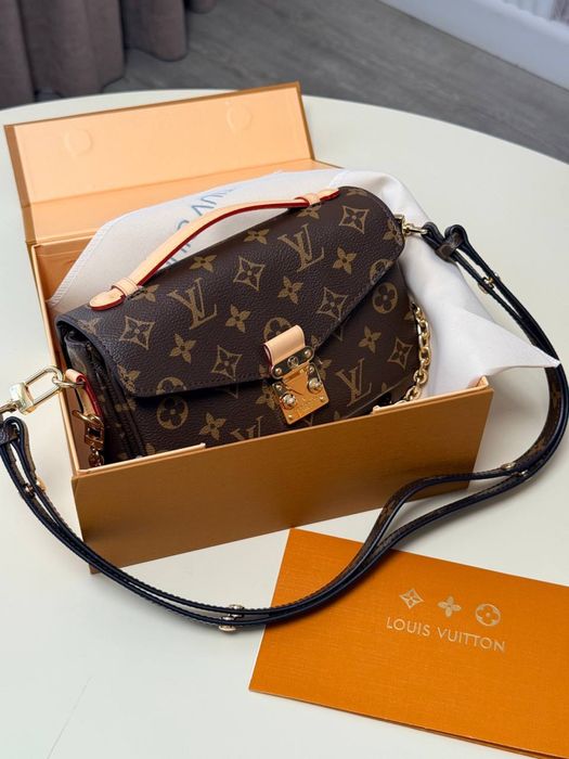 Torebka Louis Vuitton pochette metis east west