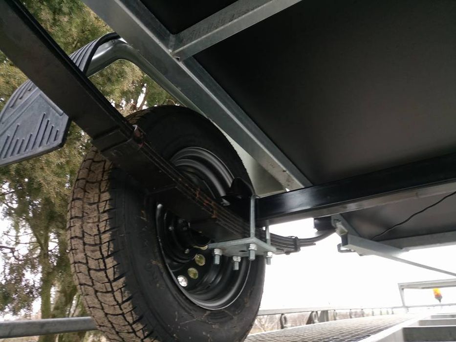 Przyczepa samochodowa 220x130 przyczepki Przyczepy resor żuk 1 oś