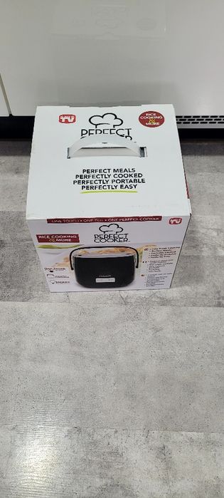 Perfect Cooker  ONE POT 20 Potraw nie używany.