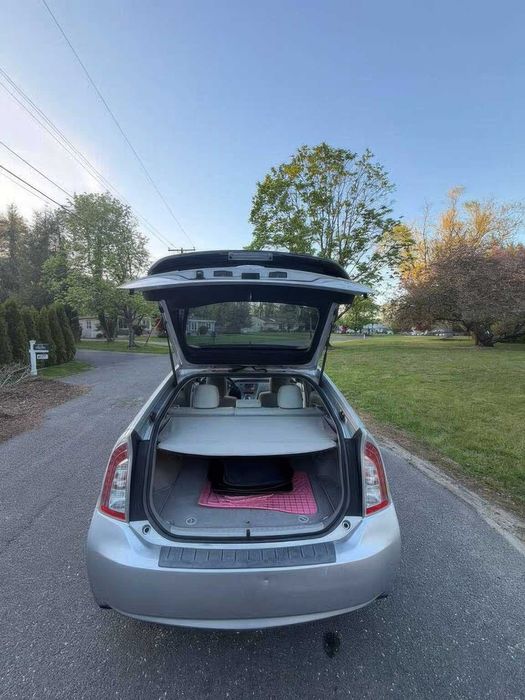 Toyota Prius      2014