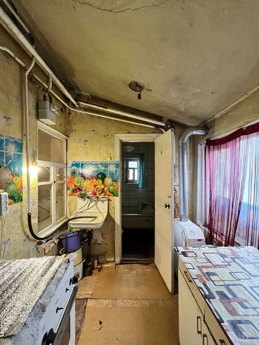 Продам 2-кімнатну квартиру в центрі Кобеляк, вул. Шевченка