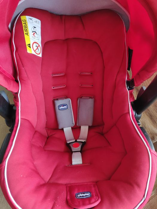 Conjunto carrinho, babycoque e alcofa Chicco