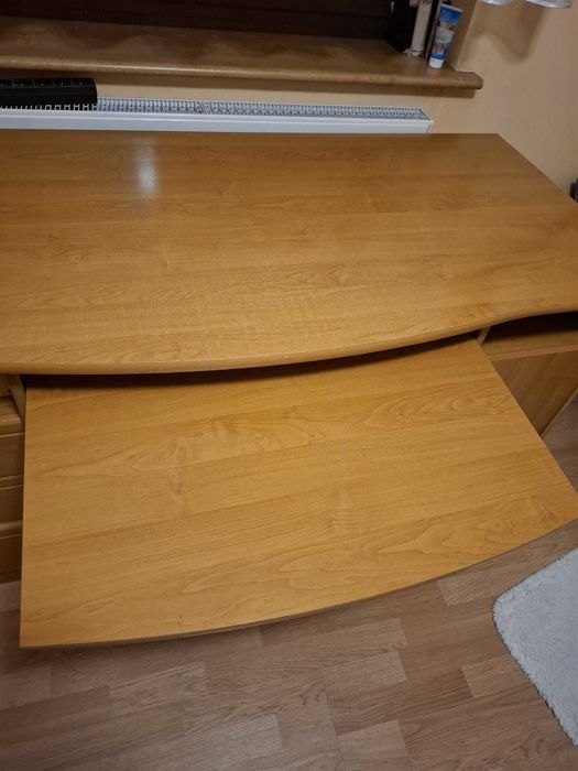 Duże biurko 162x70cm