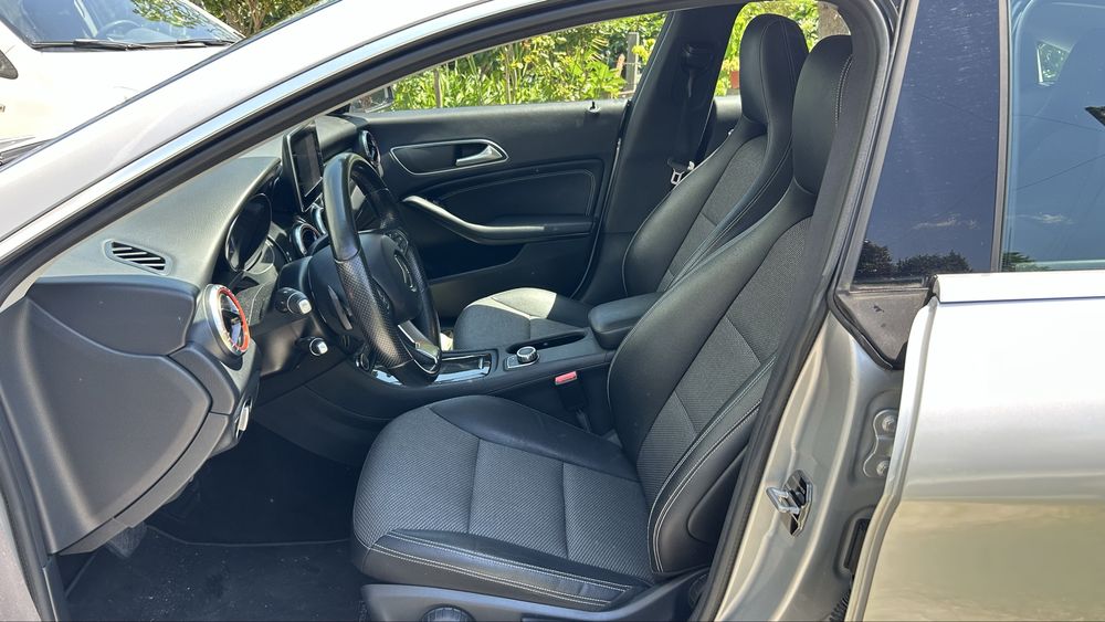 Mercedes-Benz CLA 200 — fotografia 5
