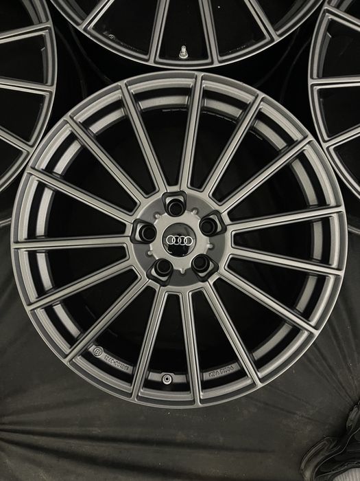Диски R20 5x112 Et30 8J. Audi Q5 Q7 Q3 A6 C8 C7 A8 A7 A5 A4 B9 E-tron. Volkswagen Touareg Tiguan BMW G30 G20 G11 G14 G15
