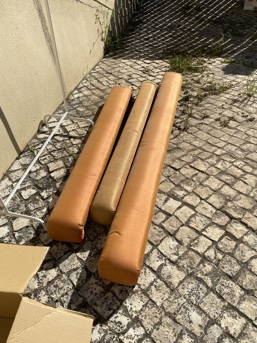 Sanefas para cortinados de cetim