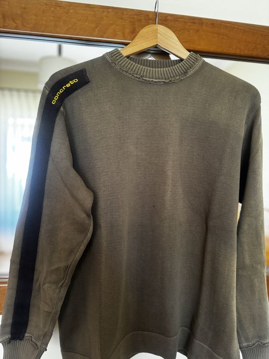 Camisola marca Concreto, tam L!