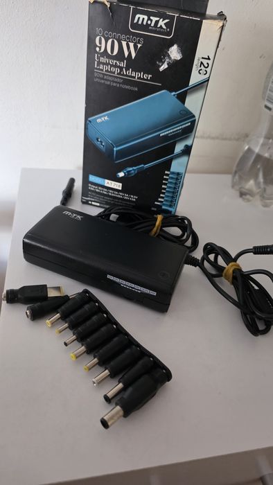 Fonte universal 90w 10 conectores