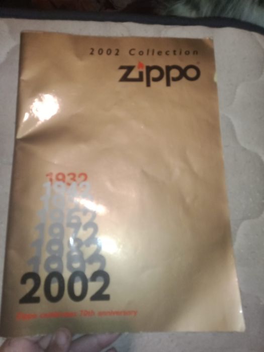 Revista Zippo isqueiro