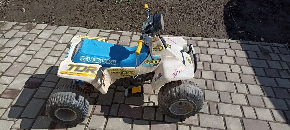 Продам квадроцикл дитячий електроро